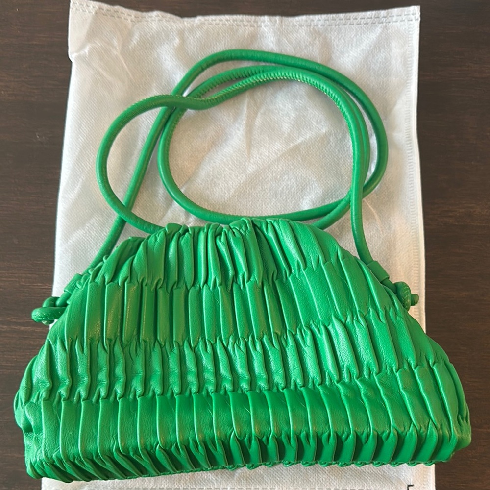 Women’s Green Crossbody
